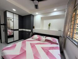 Blk 856E Tampines Street 82 (Tampines), HDB Executive #613220051